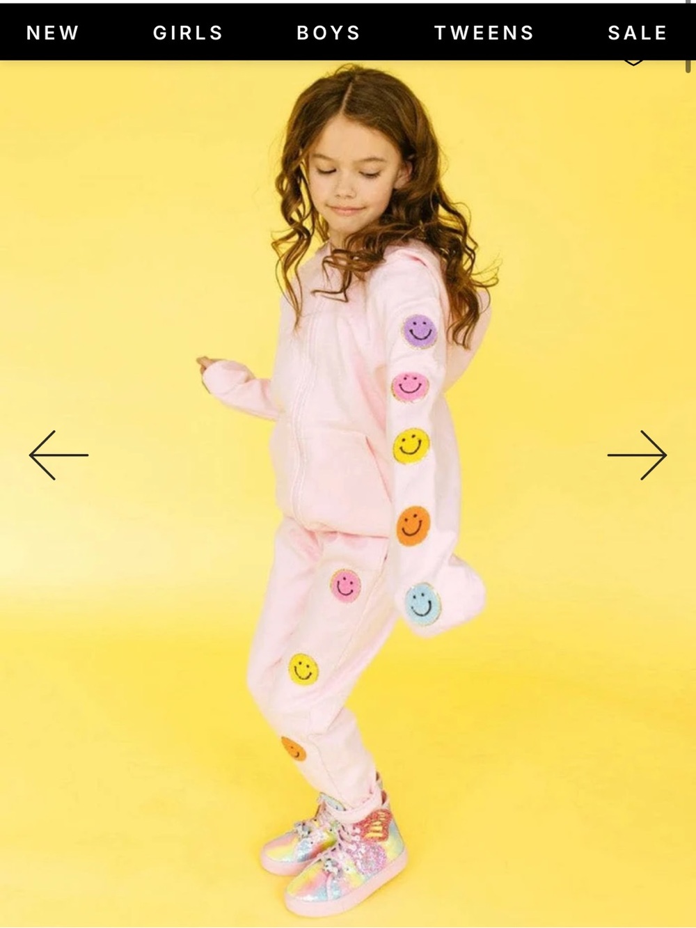 Lola + The Boys Girls Pink Smiley-Face Jogger Pants